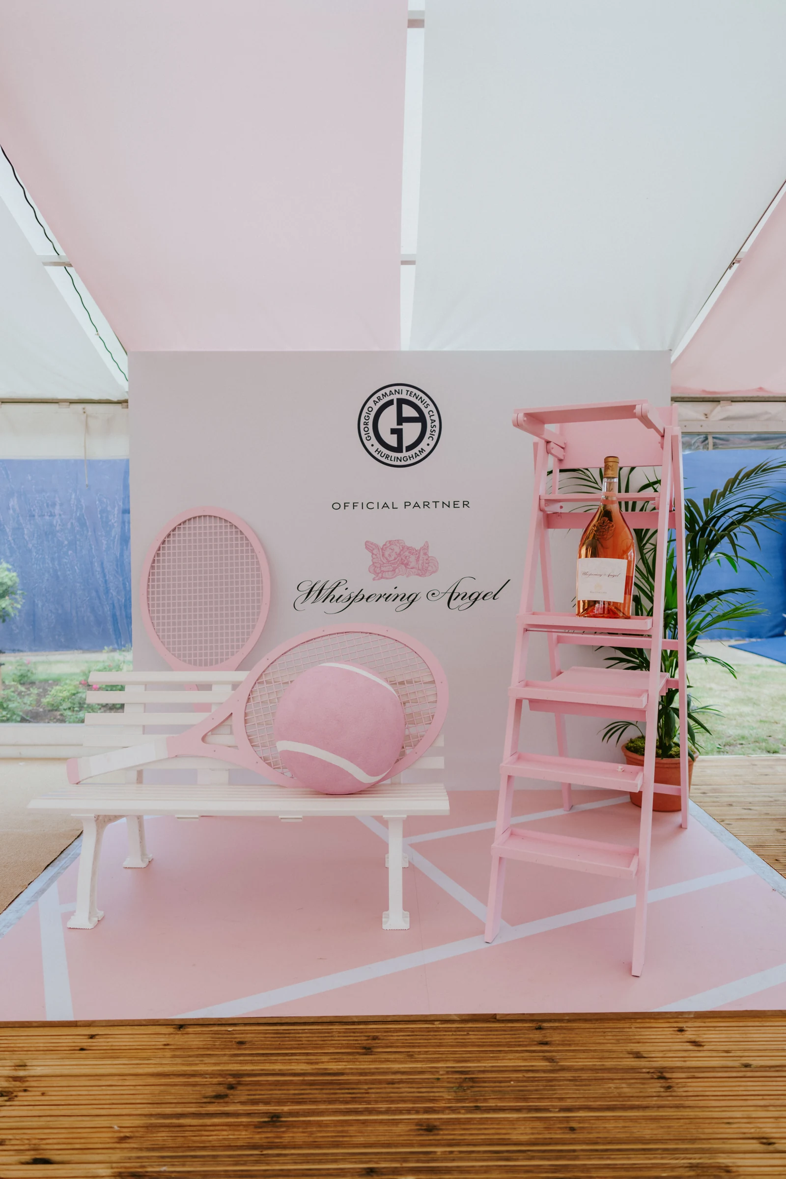 Hurlingham / Branded seating area / Photography: Kris Humphreys