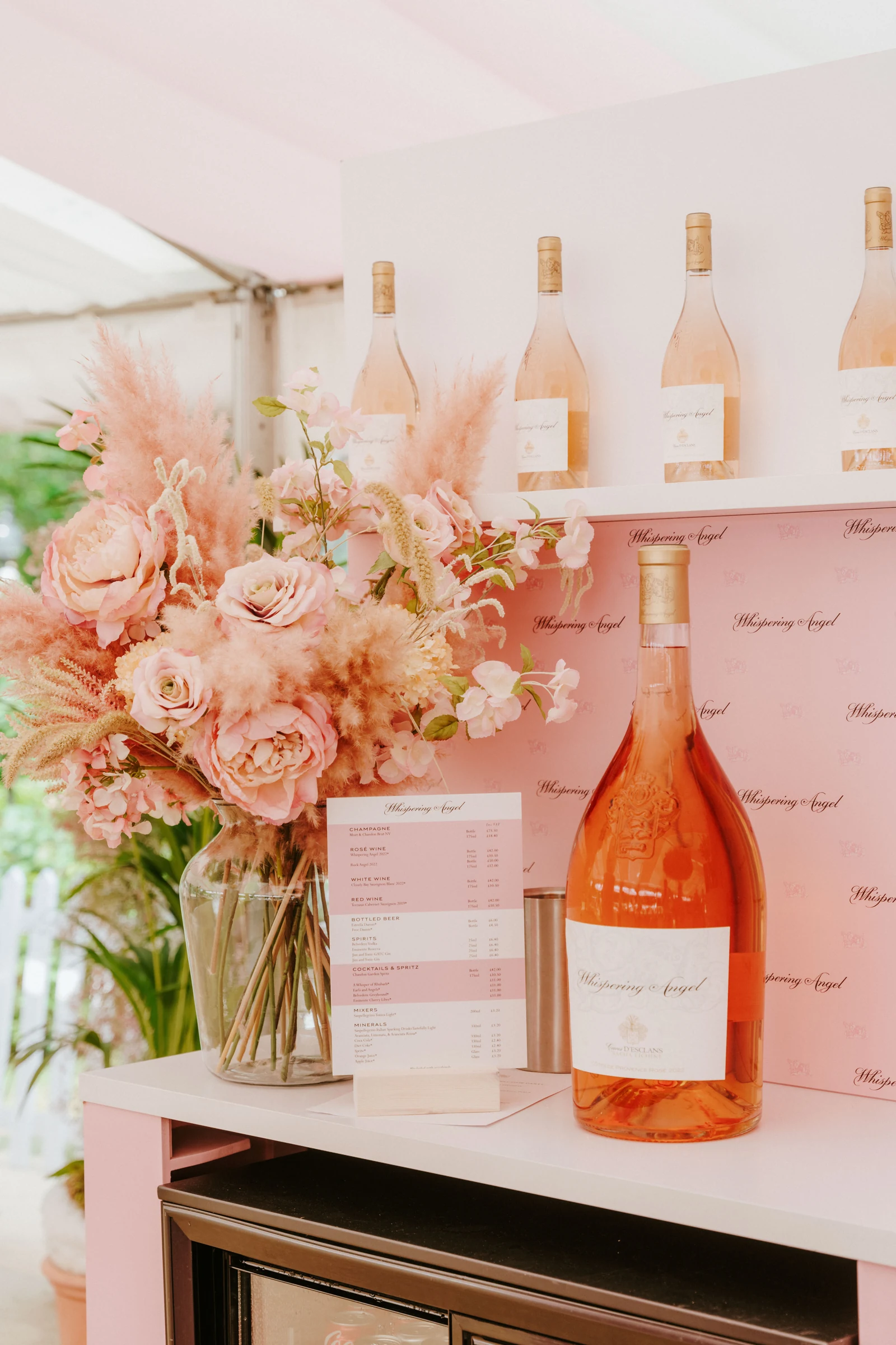 Hurlingham / Printed menus / Photography: Kris Humphreys
